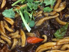手工面疙瘩烧牛肉-八张桌子(老店)