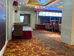 -庞大滦州国际大酒店
