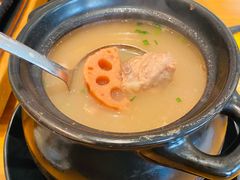 莲藕排骨汤-莲餐厅·湖北菜·潜江小龙虾店(愚园路店)