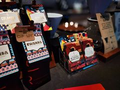 -星巴克臻选(上海合生汇1F店)