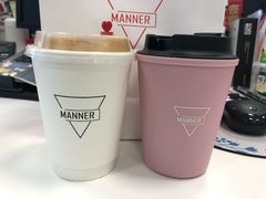 桂花拿铁-Manner Coffee(芮欧百货店)