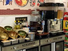 -重庆川渝肥妹火锅