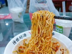 -牛一嘴·兰州牛肉面·大盘鸡(财富中心店)