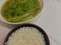 清炒丝瓜-新新湘菜馆(新中街二条店)
