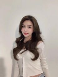 -东秀护肤造型