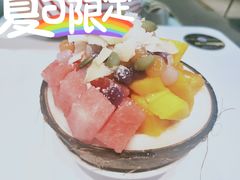 杂果芋圆椰冻-椰子日记(世欧广场店)