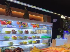 -涨巢·潮玩水疗局