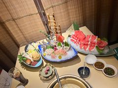 -余欢领鲜火锅(新街口店)