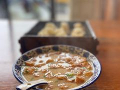 -张家巷美食(南浔店)