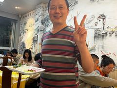 -官塘陈记鱼生·潮汕砂锅粥·牛肉火锅(潮枫路总店)