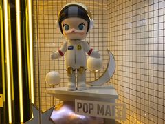 -泡泡玛特POPMART(上海环球港店)