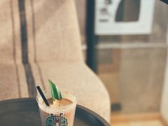 -red donkey coffee