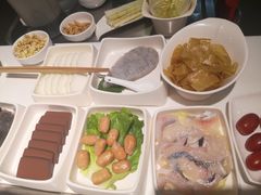 -海底捞火锅鲜切牛肉主题店(长寿路店)