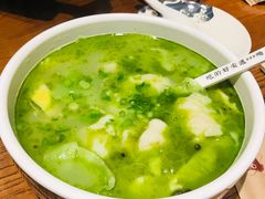 -渝是乎川渝小炒(新世界百货望京店)