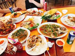 -班赞海鲜市场胖阿姨加工点