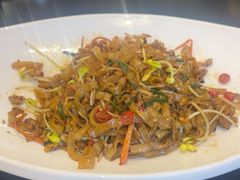 -蚝美人·生蚝海鲜烧烤(茶花园店)