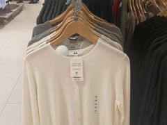 -优衣库(上海金桥太茂店)