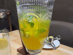 -刀叉遇上筷子中西融合餐厅(和平店)