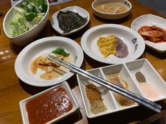 -万兴佳烤肉·长白山老味道(东岸里店)