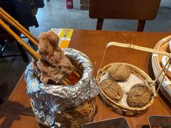 -包整·丝娃娃(甲秀楼景观店)