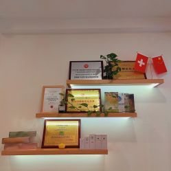 点击看大图 -塑青春&伊肤泉祛痘皮肤管理