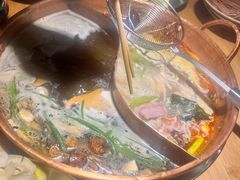 -洱火云南酸菜牛肉火锅(石景山当代商城店)