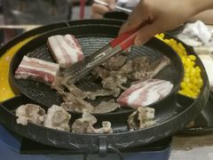 -三国惹火烤肉·中日韩烤肉集合店(百草路店)