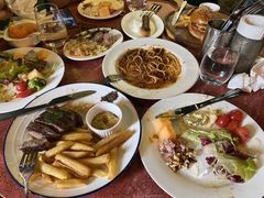 -羽深肉铺 Steak & Wine