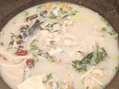-鲜潭蒸汽石锅鱼(五道口购物中心店)