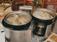 -潮界(LU·ONE凯德晶萃广场店)