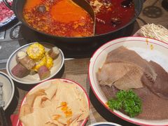 -袁山山重庆火锅(丈八北路店)