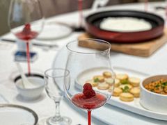 -品海楼·大连海胆锅贴馆(东港店)