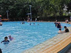 -奥冠恒温游泳馆(黄埔公园店)