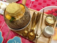 -甜心妈妈·榴莲星级糖水(北京路总店)