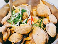 小葱拌黄蚬子-渔娘渔家丹东海鲜(东直门店)