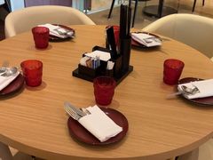 -怡咖啡海鲜自助餐厅(浦东香格里拉店)