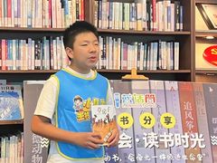 -蓝话筒·少儿成人演讲口才·主持朗诵·戏剧表演(大华第一坊店)
