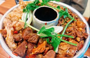 Stewed Beef and Intestines Platter