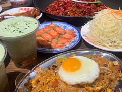 -萍姐火锅·公路夜市(武汉首店)