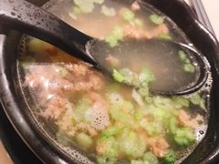 -左庭右院鲜牛肉火锅(浦江欢乐颂店)