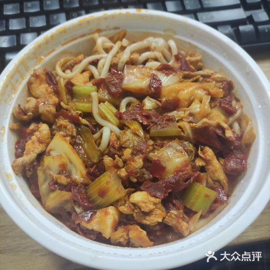 疆调调新疆炒米粉拌米粉(江门总店)