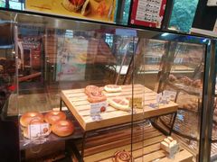 面包甜点陈列柜-巴黎贝甜(杨浦宝地店)