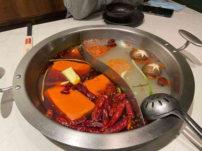 八筒火锅(黄浦路店)-"看到他家开分店了![憨笑][憨笑][憨笑.