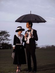 -雨墨婚纱摄影工作室