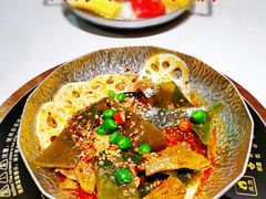 乐山钵钵鸡-川越泰火锅(吉利大厦店)