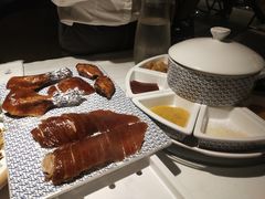 -羲和雅苑•北京烤鸭(陆家嘴中心店)
