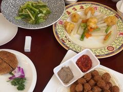 -鹿鸣春饭店(总店)