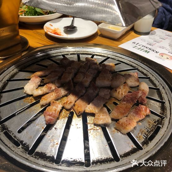 万兴佳烧烤城(恒润店)