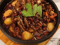 -有红鸡毛店·川菜(建设路店)