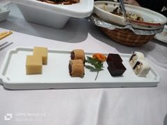 -味+新京宴·烤鸭·北京菜(创意谷店)